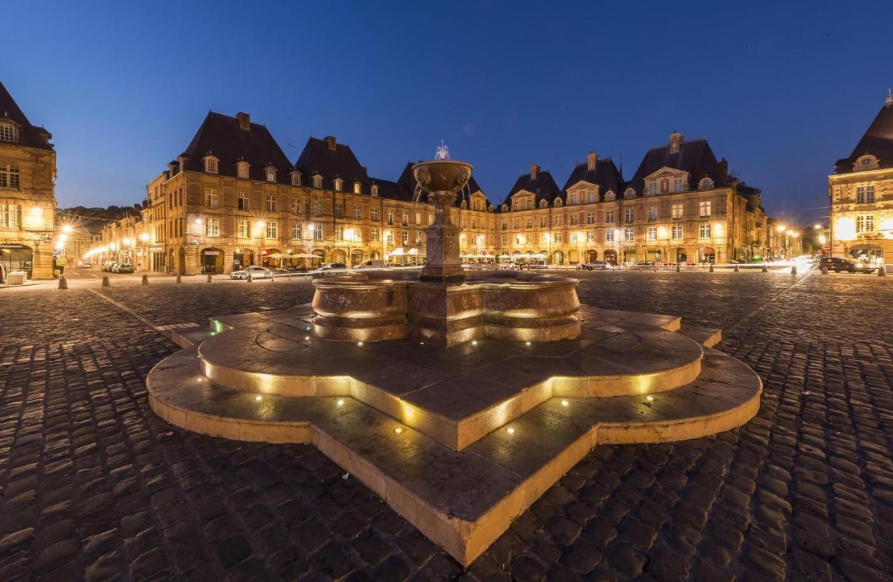 Budget Appart Avec Parking Au Centre-Ville Charleville-Mézières 外观 照片